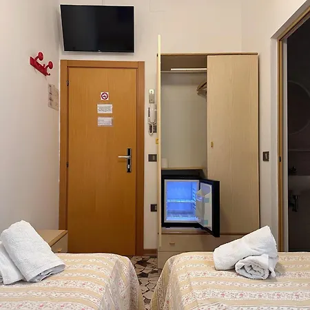 Hotell Edera Sottomarina